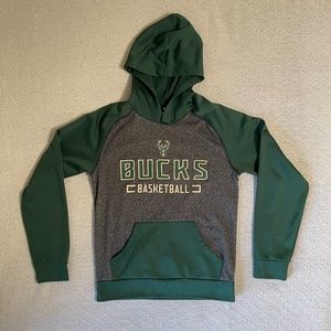 Small Fanatics Milwaukee Bucks Hoodie. Green and gray with graphic.